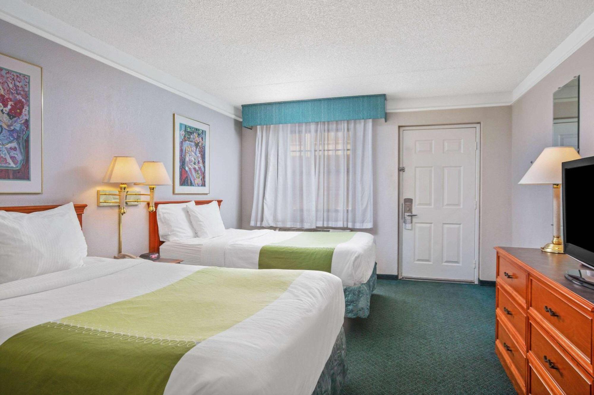 La Quinta Inn By Wyndham Reno Exterior foto