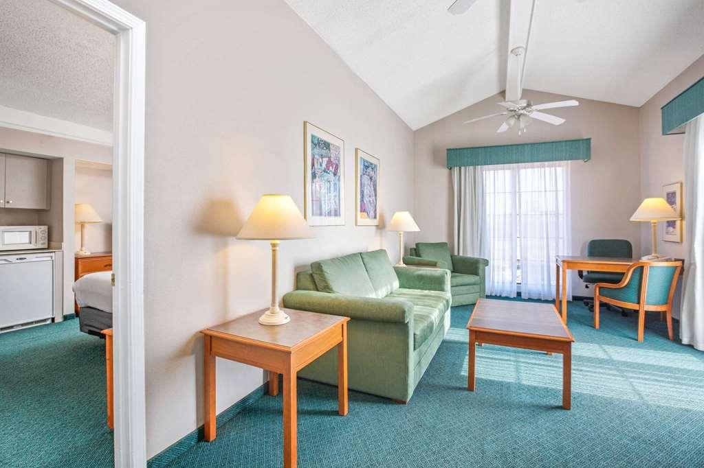 La Quinta Inn By Wyndham Reno Quarto foto